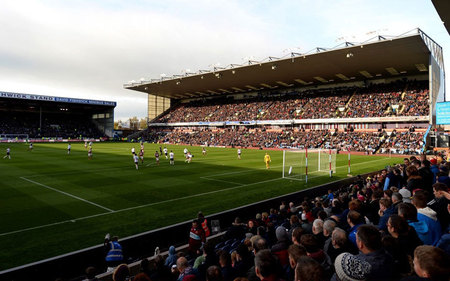 人事变动 人事变动